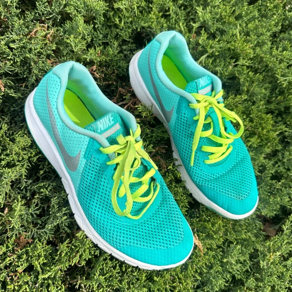 Nike Flex Experience RN 5 Athletic Shoes Big Kid Size 5Y Hyper Turquoise Volt